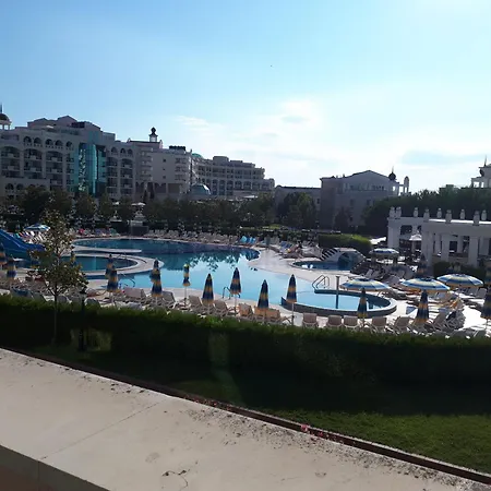 Sunset C4-17 Апартаменты