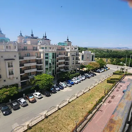 Апартаменты Sunset C4-17 *